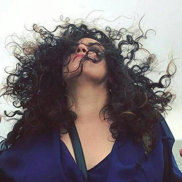 Meet your Posher, Enica - Picture 1 of 1